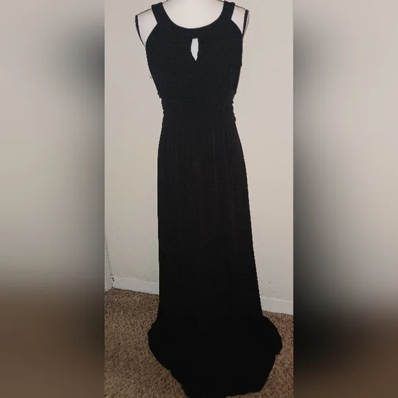 New Signature by Sangria Black Maxi Dress 16 - Picture 2 of 8